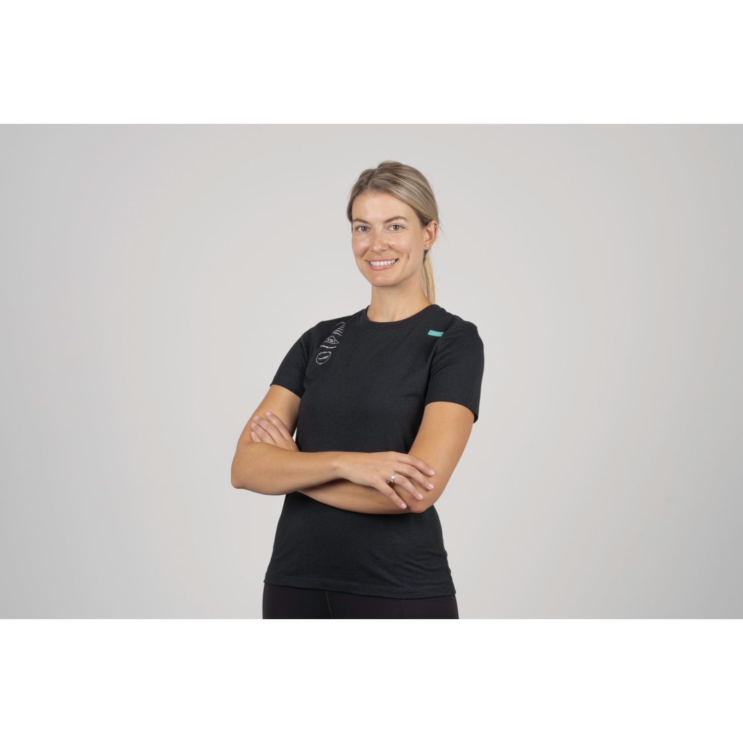 Black Altra Legend Women's T Shirts | Australia-18692039